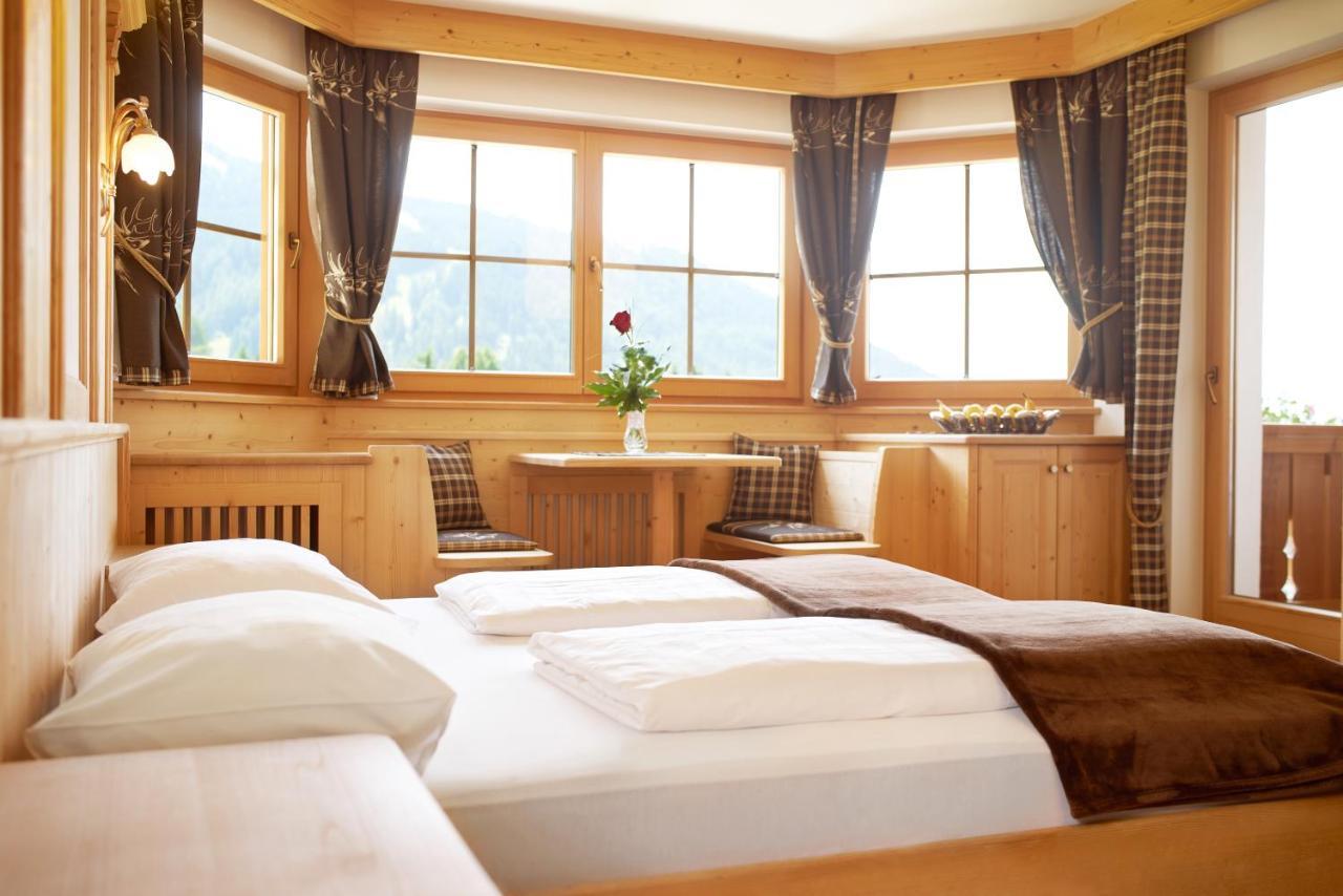Garni Hotel Rosengarten B&B Selva di Val Gardena Luaran gambar