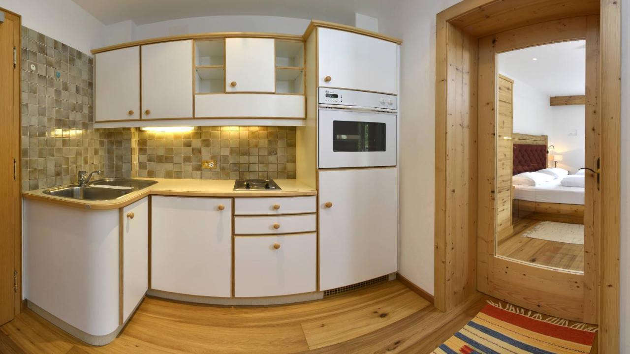 Garni Hotel Rosengarten B&B Selva di Val Gardena Luaran gambar
