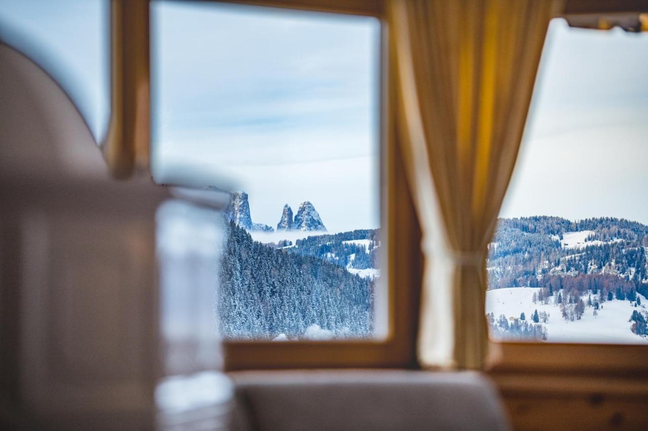Garni Hotel Rosengarten B&B Selva di Val Gardena Luaran gambar