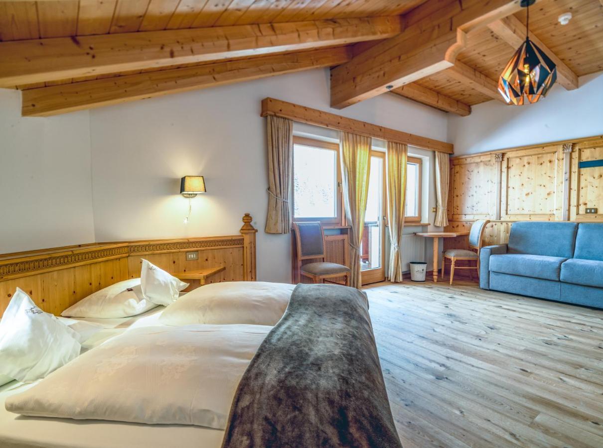 Garni Hotel Rosengarten B&B Selva di Val Gardena Luaran gambar