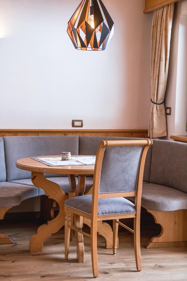 Garni Hotel Rosengarten B&B Selva di Val Gardena Luaran gambar