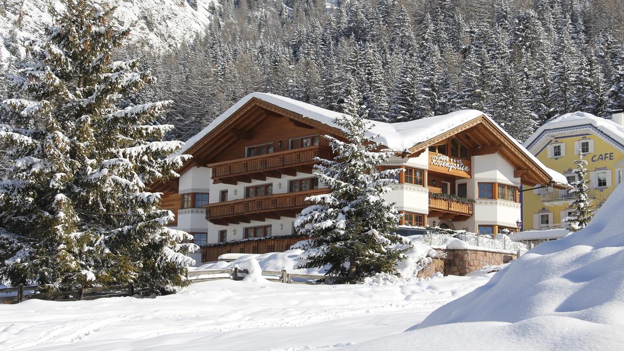 Garni Hotel Rosengarten B&B Selva di Val Gardena Luaran gambar