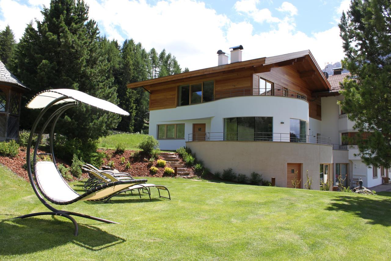 Garni Hotel Rosengarten B&B Selva di Val Gardena Luaran gambar