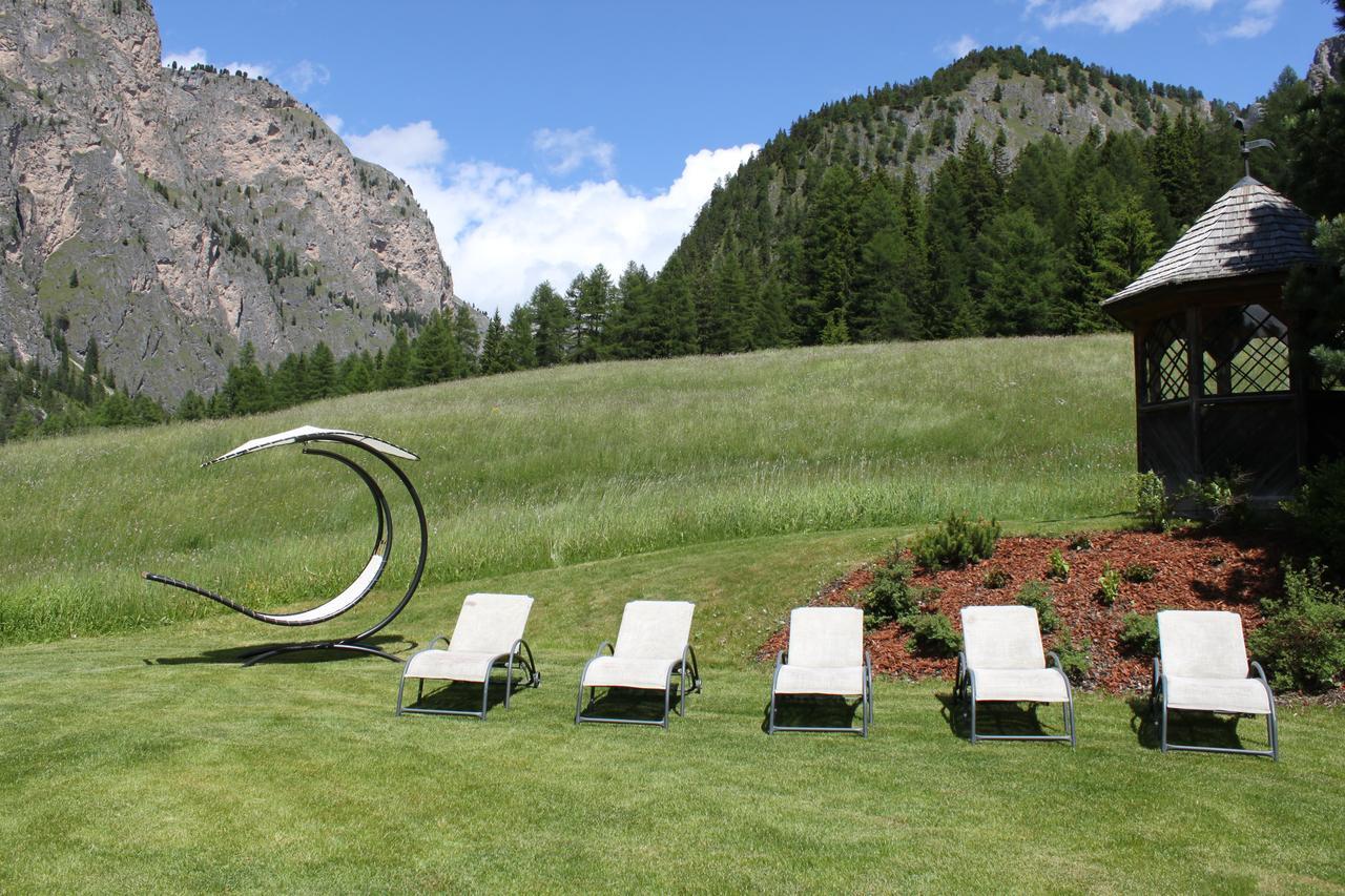Garni Hotel Rosengarten B&B Selva di Val Gardena Luaran gambar